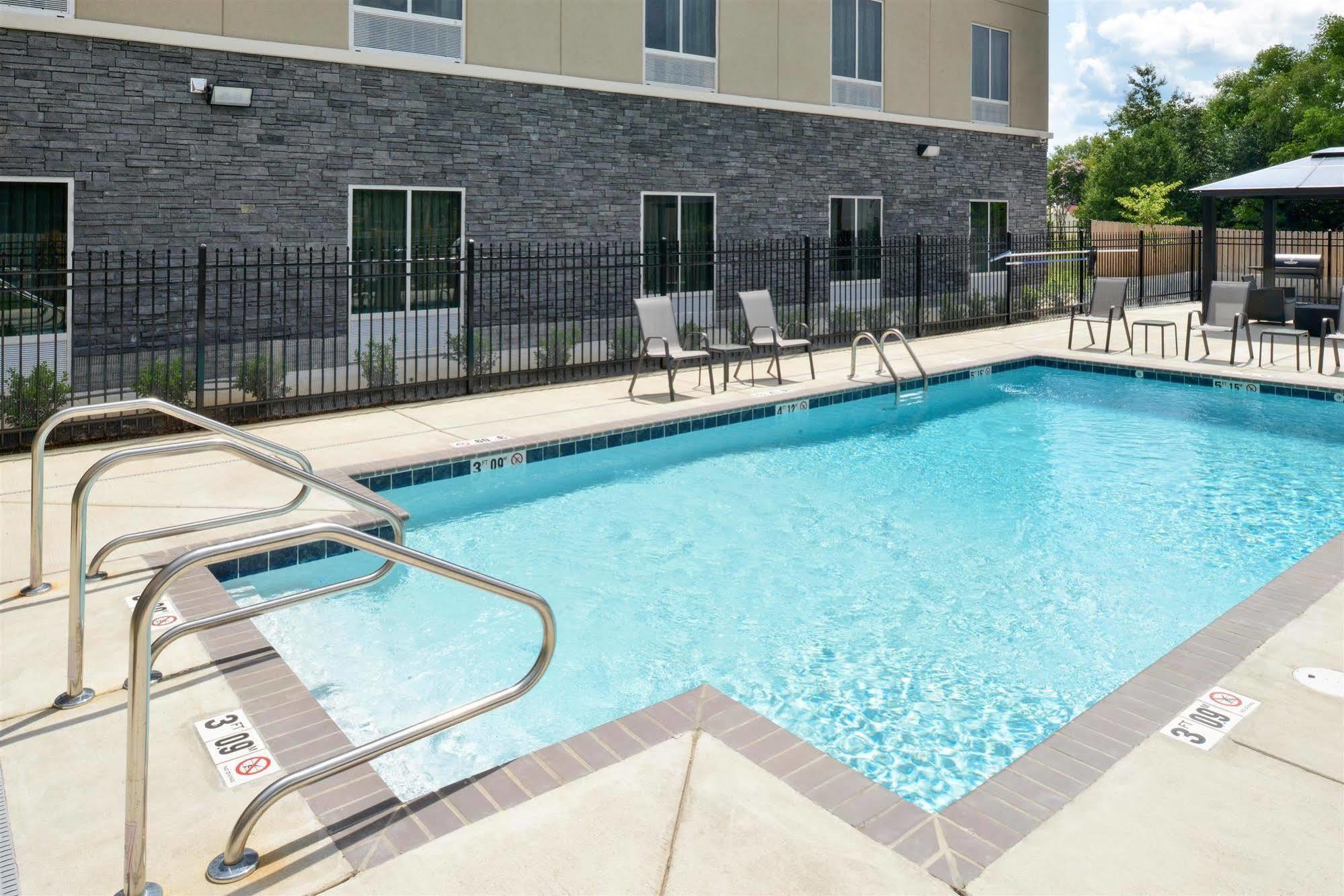 Americas Best Value Inn & Suites Horn Lake Eksteriør billede
